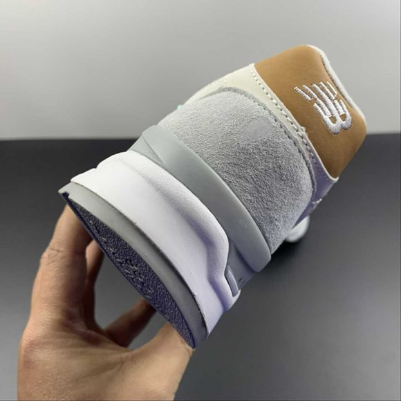 New Balance 998 White Tan Mens Sneakers - Picture 13 of 15